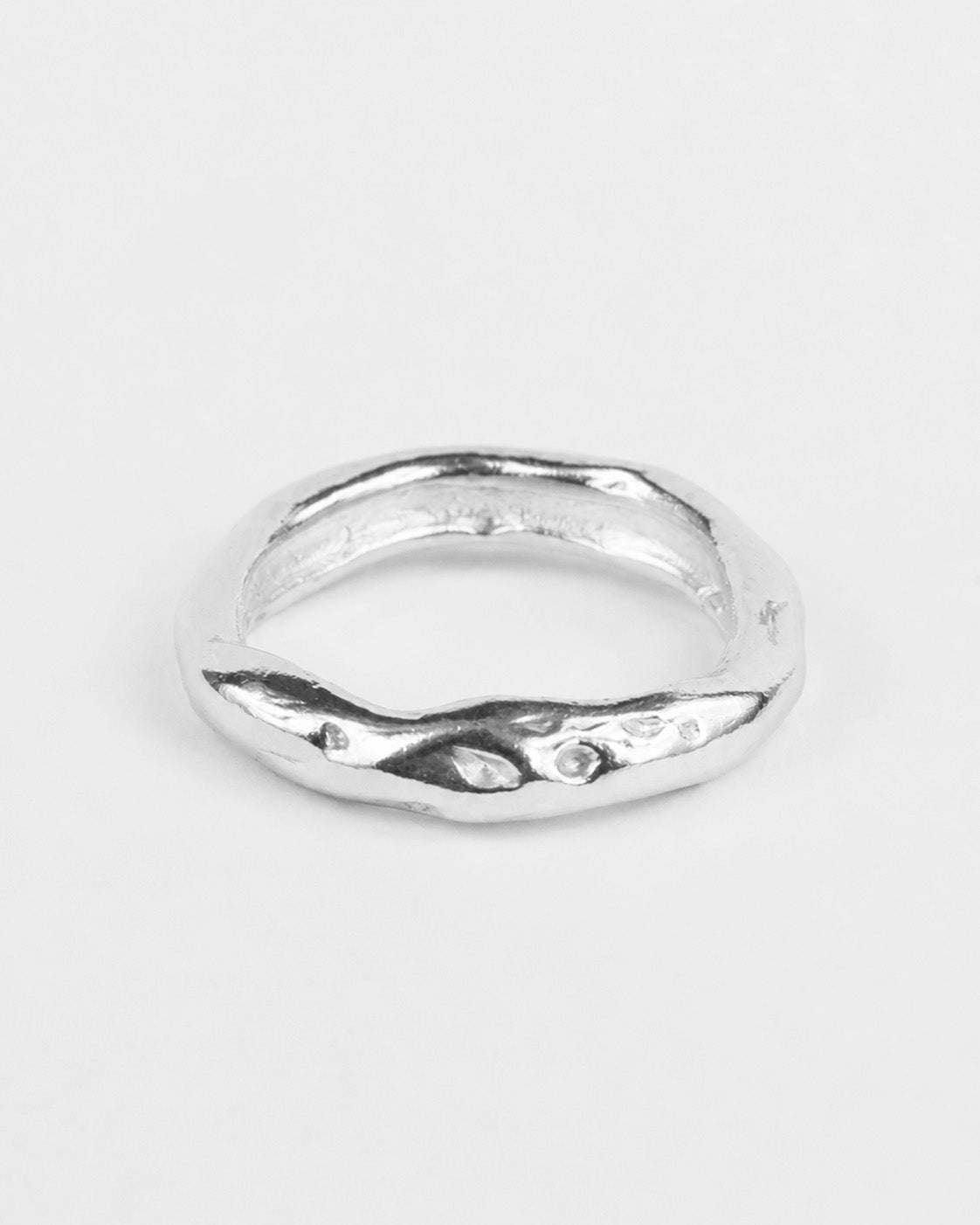 Anillo N010