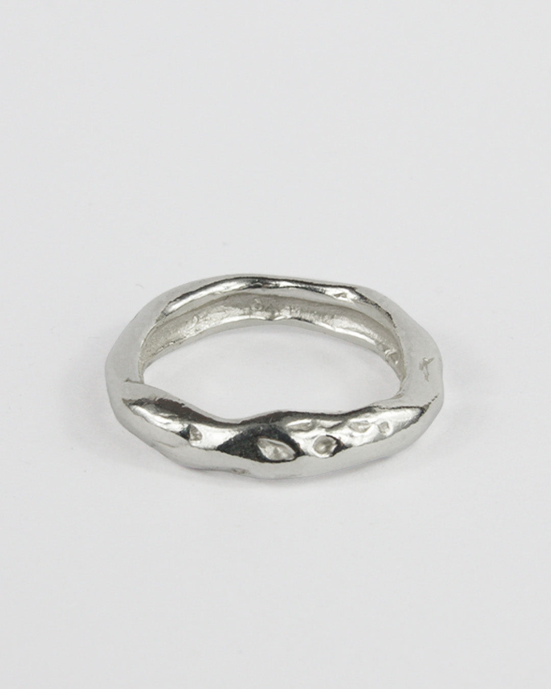 Anillo N010